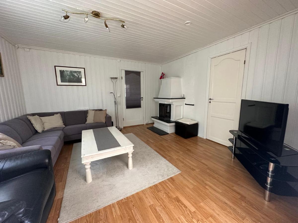 Oslo House, Nedre Kjellerstuvei, First Floor, Twin Room 릴레스트룀 외부 사진
