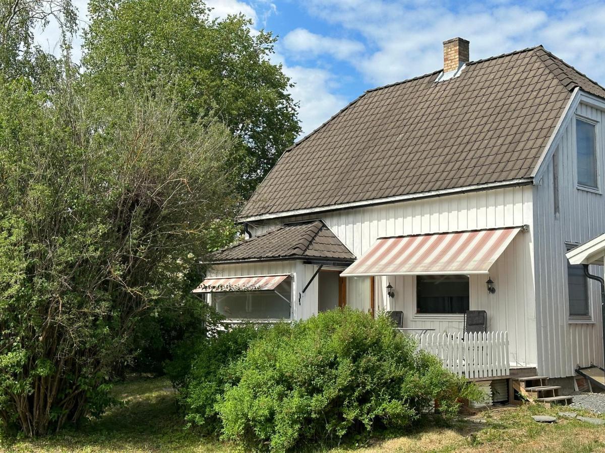Oslo House, Nedre Kjellerstuvei, First Floor, Twin Room 릴레스트룀 외부 사진